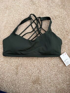 Lululemon Free to be Wild Sports Bra - NWT